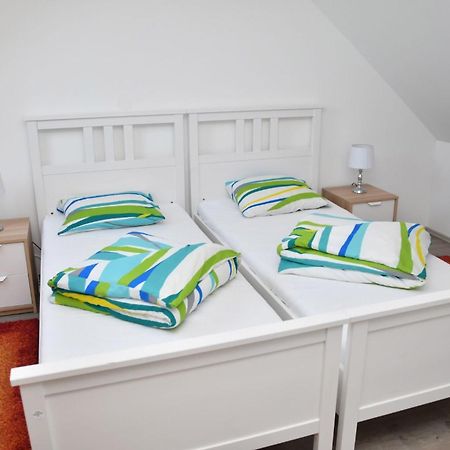 Balatonfůzfő Foeveny Apartmanok מראה חיצוני תמונה