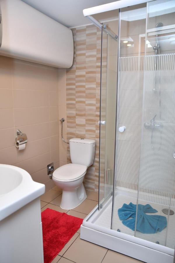 Balatonfůzfő Foeveny Apartmanok מראה חיצוני תמונה