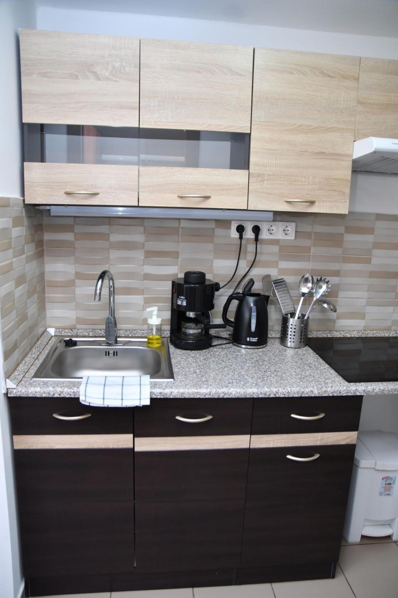 Balatonfůzfő Foeveny Apartmanok מראה חיצוני תמונה