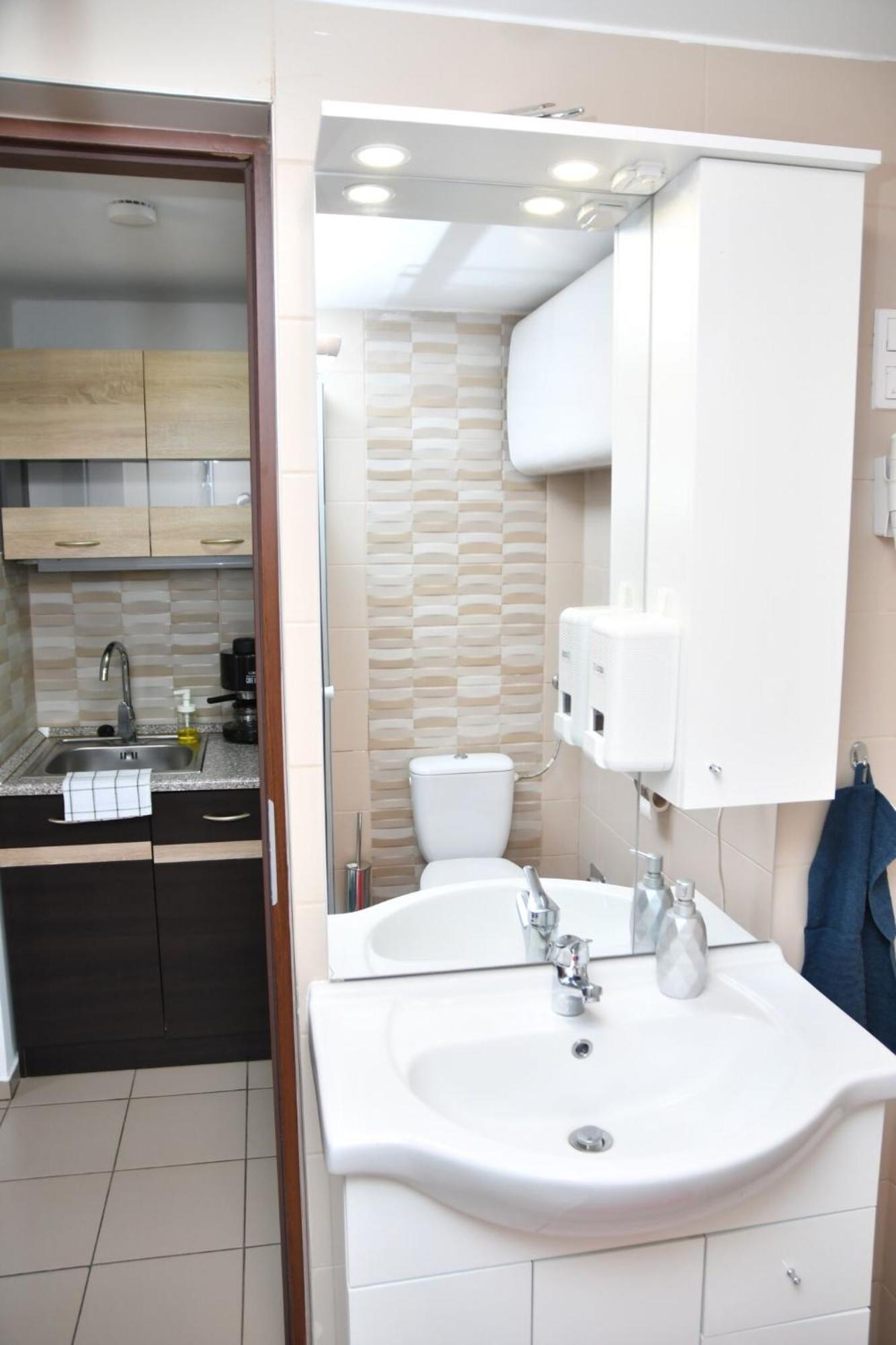 Balatonfůzfő Foeveny Apartmanok מראה חיצוני תמונה