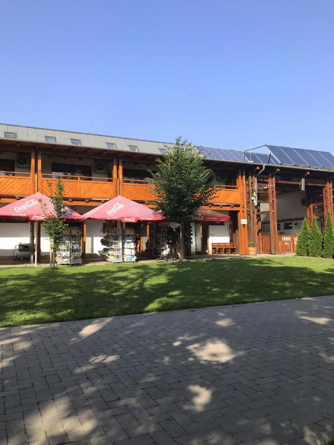 Balatonfůzfő Foeveny Apartmanok מראה חיצוני תמונה